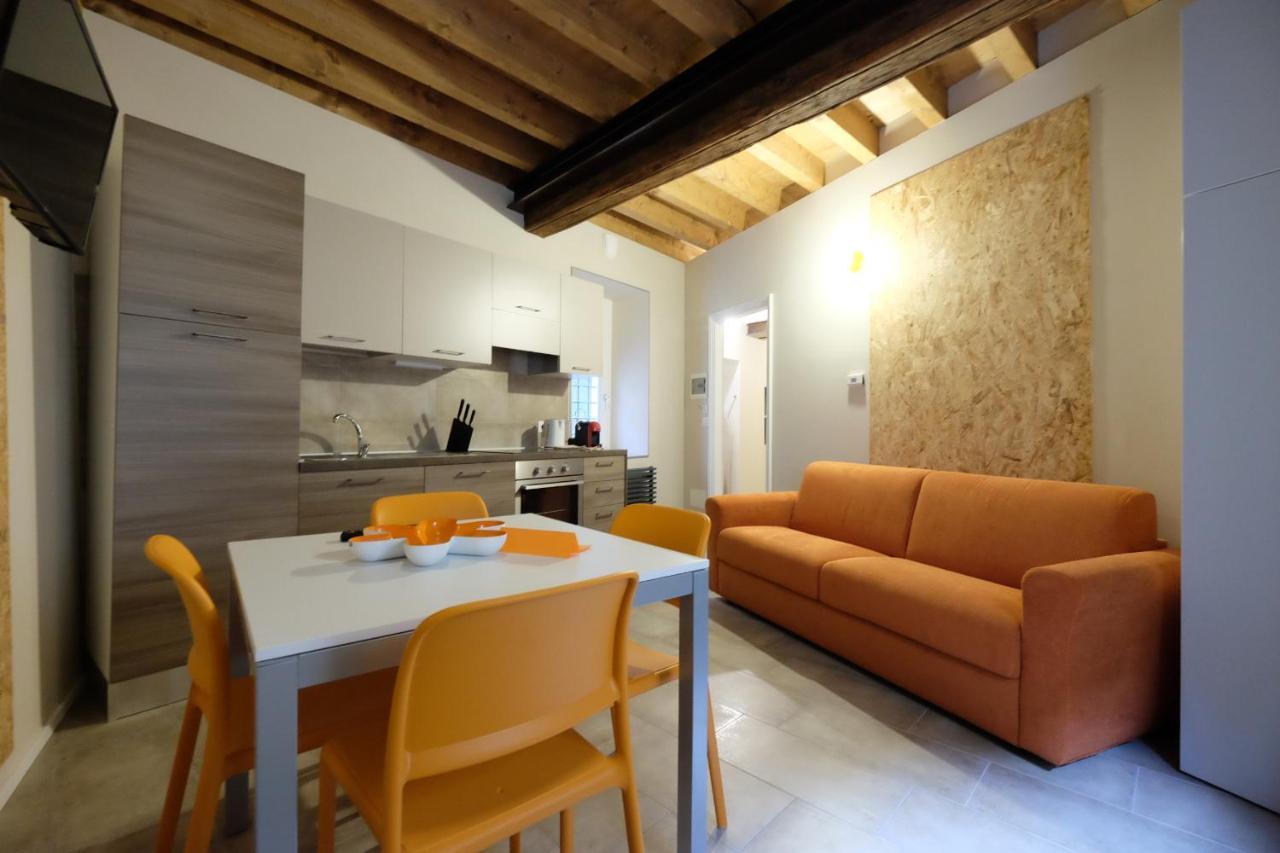 Domus Leydi Apartment Ivrea Ngoại thất bức ảnh