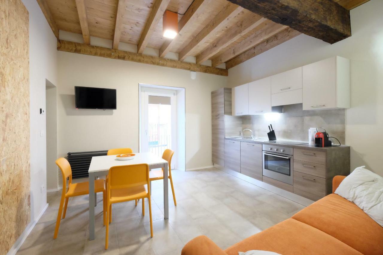 Domus Leydi Apartment Ivrea Ngoại thất bức ảnh