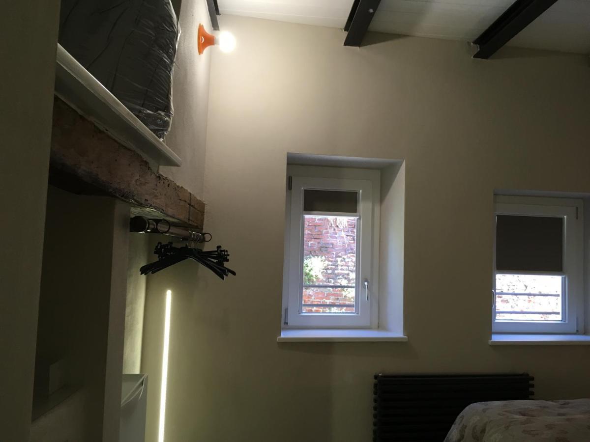 Domus Leydi Apartment Ivrea Ngoại thất bức ảnh